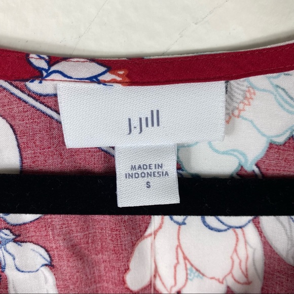 J. JILL | Red and White Floral Maxi Dress - Picture 5 of 10